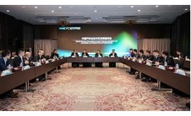海马汽车参加2025世界新能源汽车大会（阿联酋专场）