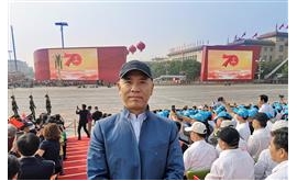 三次参加国庆大典的长跑者