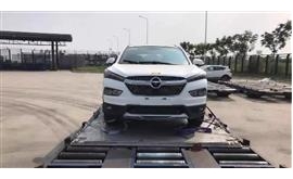 河南首个插混乘用车项目调试样车“飞”往奥地利