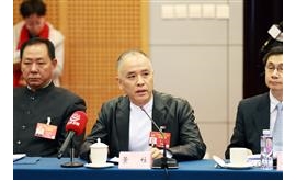 景柱：医治经济病灶 对症精准下药